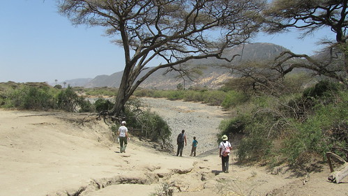 The hike into the dry river bed.
