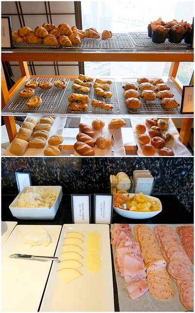 breakfast- Hilton Tokyo - shinjuku - exec lounge -005
