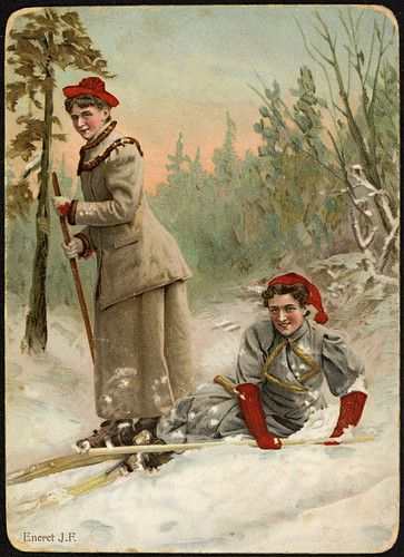 2 kvinner på ski, ca 1900