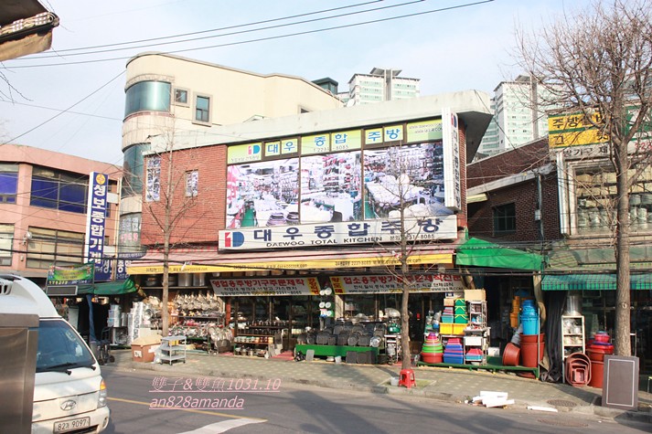 5首爾中央市場．黃鶴洞廚房具街황．炒大腸街．Homeplus