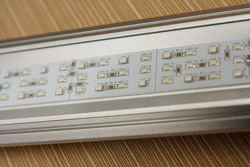 LED array on Finnex 18" LED Light