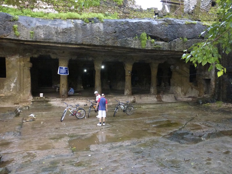 Mandapeshwar Caves - the courtyard