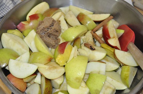 apple sauce in the slow cooker 7