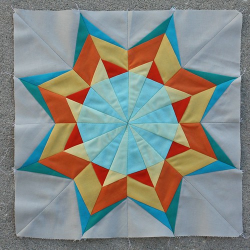 The January 2014 Lucky Star Block of the Month: The Sparkling Star