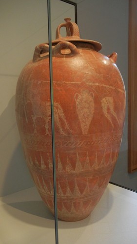 DSCN7390 _ Lidded Storage Jar with the Blinding of Polyphemos, Etruscan, 650-625 B.C., Getty Villa, July 2013