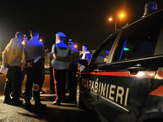 carabinieri_notte15_800_800