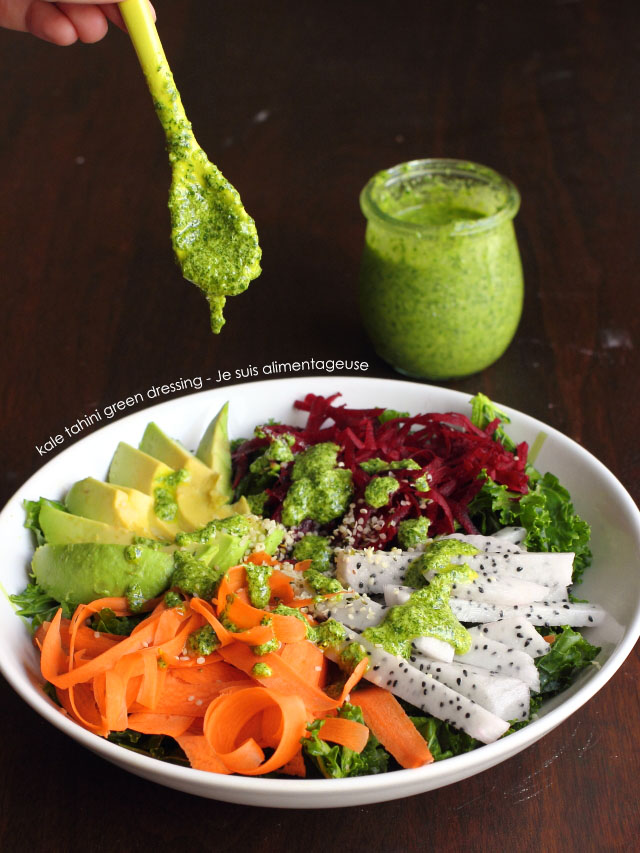Kale Tahini Green Dressing | Green Food for St. Patricks! | Je suis alimentageuse #vegan #glutenfree #kale #green