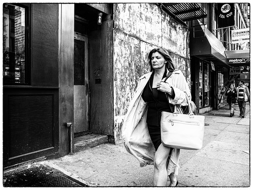 triste glance by ifotog, Queen of Manhattan Street Photography