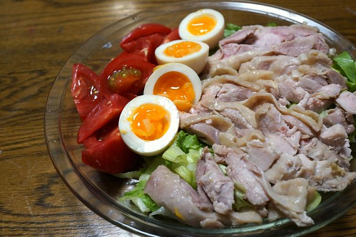 steamed chickin salad