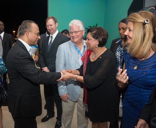 Secretario General Adjunto de la OEA mantuvo encuentro con la Primera Ministra de Trinidad y Tobago