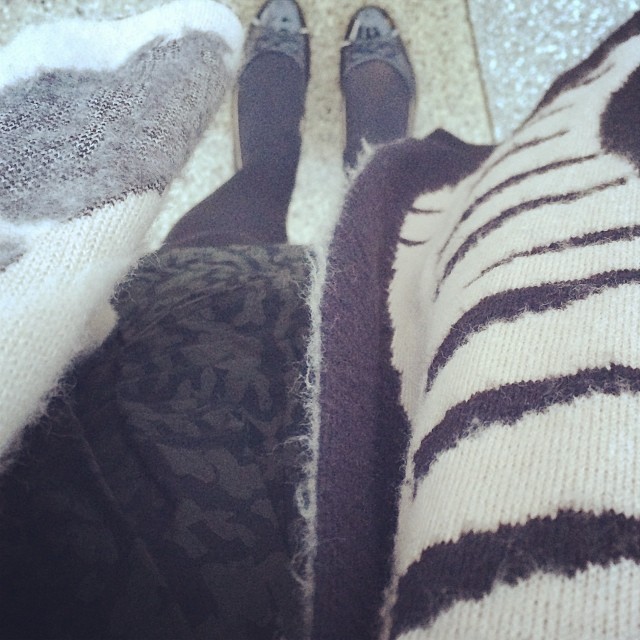 #todayimwearing Vila dress, Geox flats and my cat scarf. Pushing the dress code boundaries with a pattern AND colour.