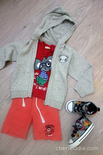 FOX Printed Tee, paired with Monsters Inc Shorts & Grey Sweater.