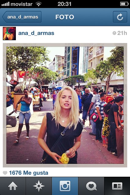 Instagram Ana de Armas Gemmasu