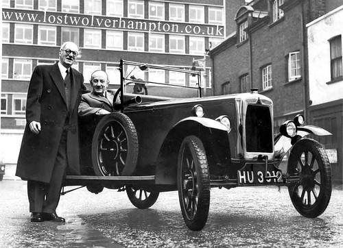 Mr Charles Hayward with millionaire industrialist John Sangster at the wheel of an Ariel car. "The Ariel was my baby", he said. Although the body was built by Mr Hayward a sidecar manufacturer in the 1920's.