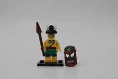 LEGO Collectible Minifigures Series 11 (71002) - Island Warrior