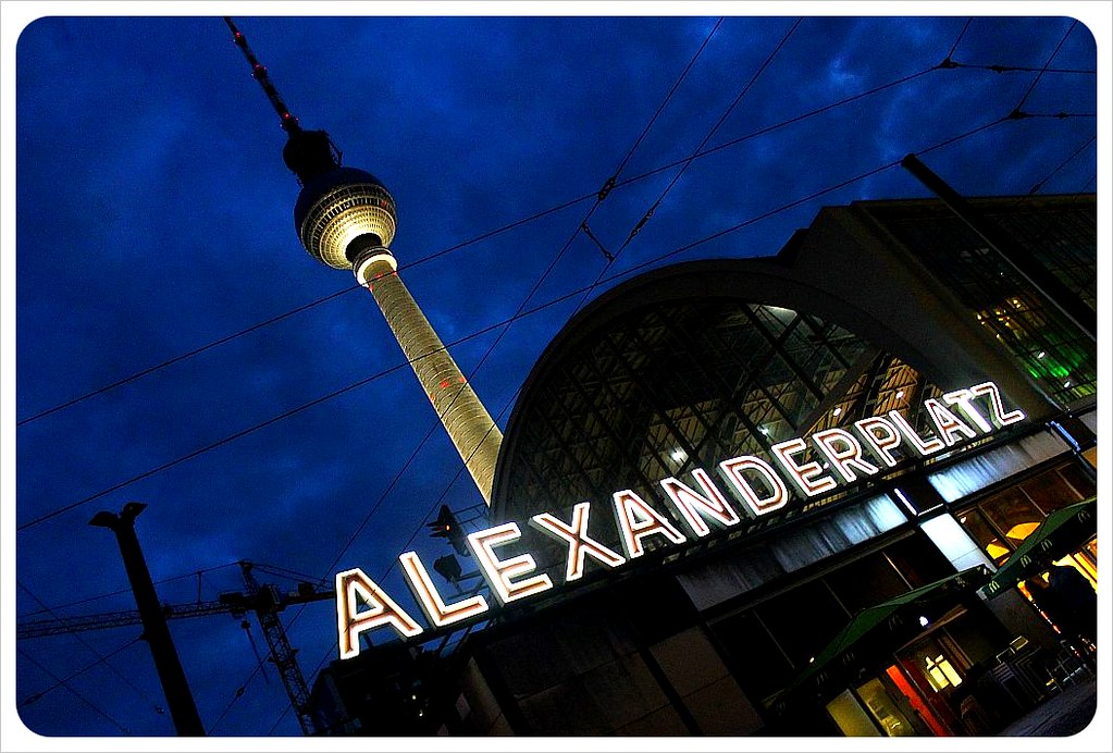alexanderplatz at night