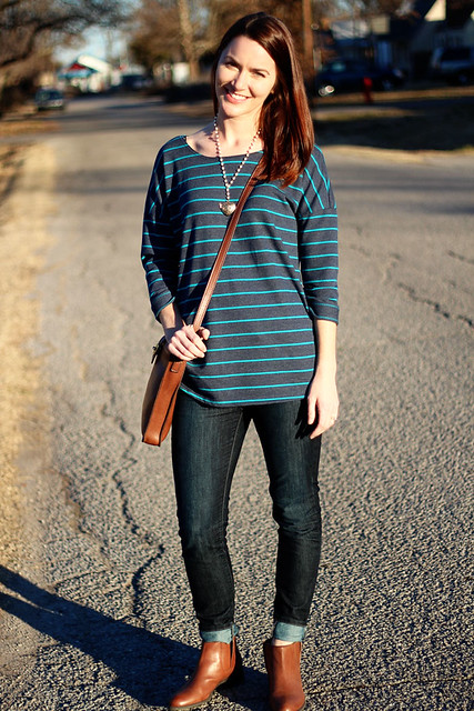 striped-sweatshirt-and-jeans-1