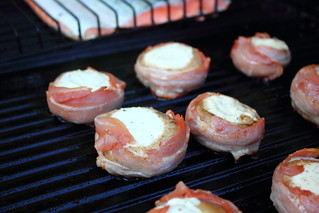 Grilled mushrooms with bacon