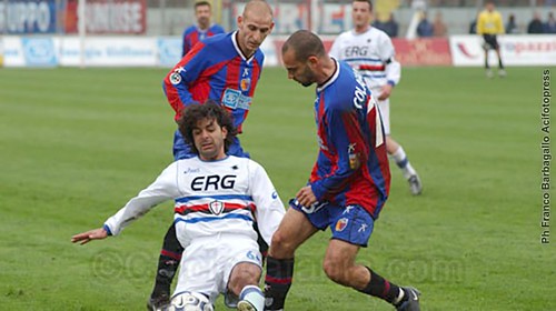D. Possanzini in maglia rossazzurra in un Catania-Sampdoria stag. 2002/03