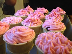 Cupcakes in cones!