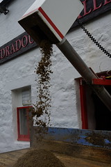 EDRADOUR - The Smallest Whiskey Distillery in Scotland