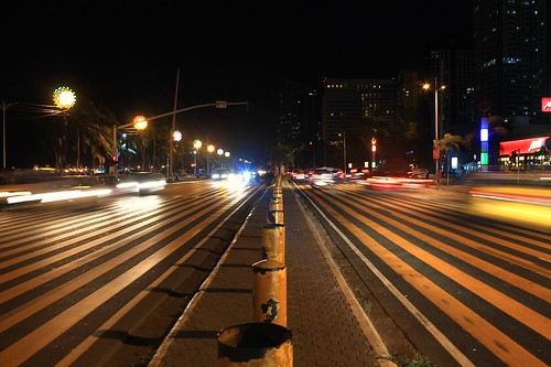 PedXing: Roxas Boulevard Pedestrian Crossing