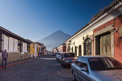 GUATEMALA Antigua y en sus alrededores