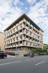 edificio per abitazioni, Genova