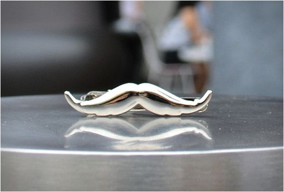 moustache-tie-clip-5