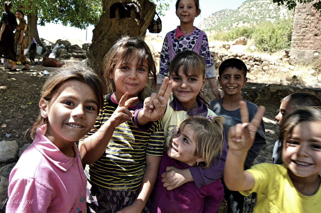 Zarokên Kurdê Êzidî