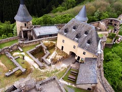 Burg Bourscheid in Luxemburg