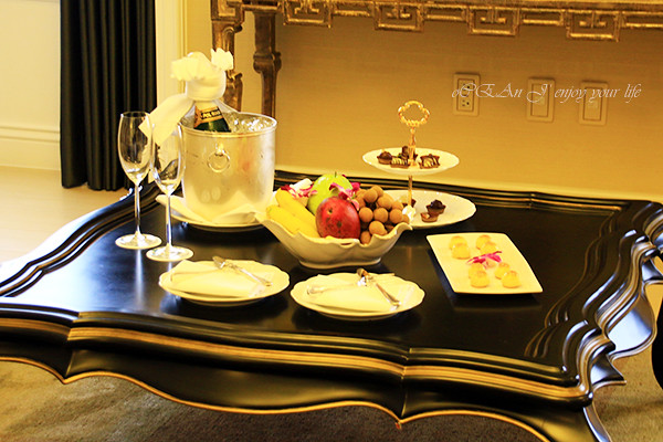 西華飯店-感受乾式熟成牛排的美味、享受身在藝術館的幽雅、躺臥