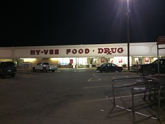 Hy-Vee #1 - Martin Luther King Jr. Parkway - Des Moines, Iowa
