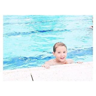 My swimming girl. #swimminglessons #pool #momisshivering #itisraining