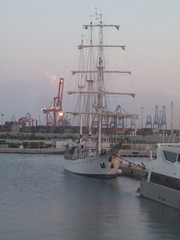 Verano IV, en el puerto