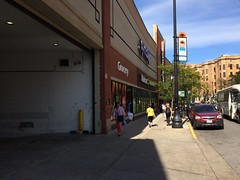 Wal-Mart Neighborhood Market - North Broadway Street - Chicago, Illinois