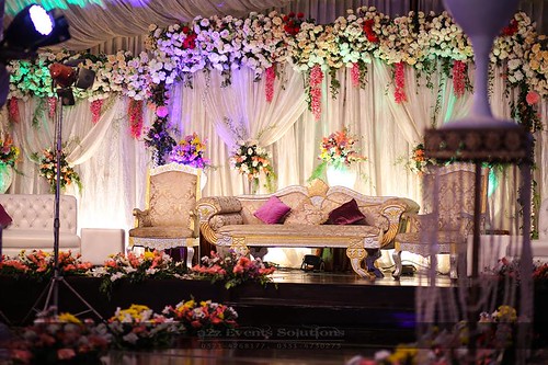 best weddings stage designers in lahore , best wedding stages designers in Pakistan, Best walima events decorators, lighting for events, lighting for weddings, dj services, dj sound system, affordable weddings packages, cheapest weddings packages, lowest