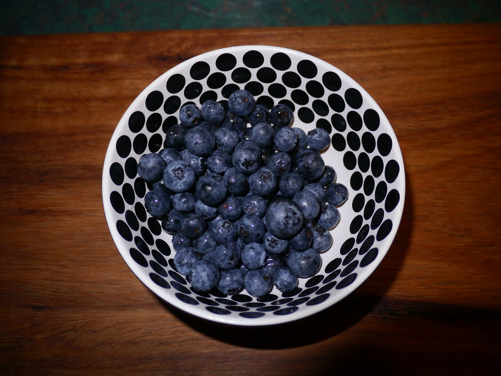 A poem a day - 10 minute poem - Blueberries