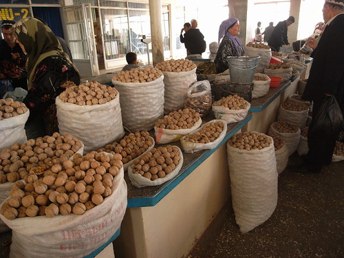 market walnuts produce bags uzbekistan namangan