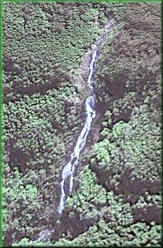 creek plateau falls bluff carrai