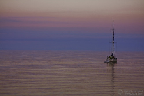 ocean morning sea fab white rock sailboat geotagged boat sail minimalistic soe nothingness janusz leszczynski 1535 abigfave infinestyle theunforgettablepictures geo:lat=49016791 geo:lon=122805777