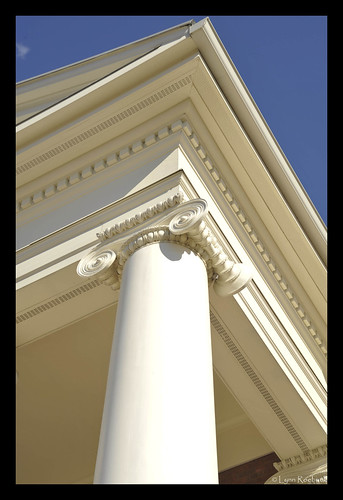 usa white architecture buildings design town tn tennessee scrollwork structures tenn courthouse column ornamental architecturalelements grundycounty altamonttennessee