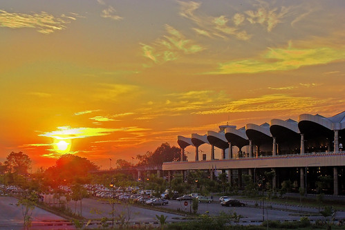 sunrise airport flickr sarawak borneo kuching kuchinginternationalairport sarawakborneo iamflickr