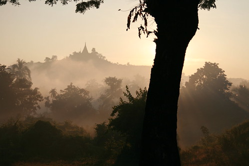 sunlight mist sunshine fog sunrise palms landscape dawn pagoda burma stupa smoke hill u myanmar rays paya hilltop rakhine mrauku arakan myohaung mraukoo mrauk mrauko shwetaung