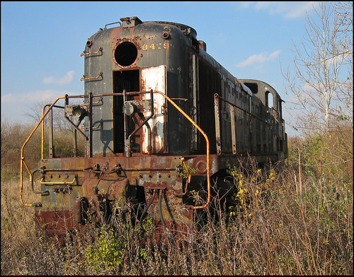 railroad abandoned train rust decay locomotive siding prr swedelandpa