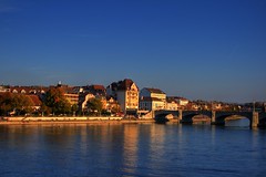 Kleinbasler Rheinufer