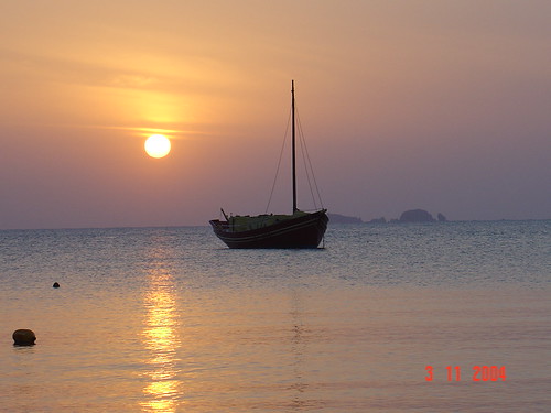sunset boat greece paros cyclades parikia livadia