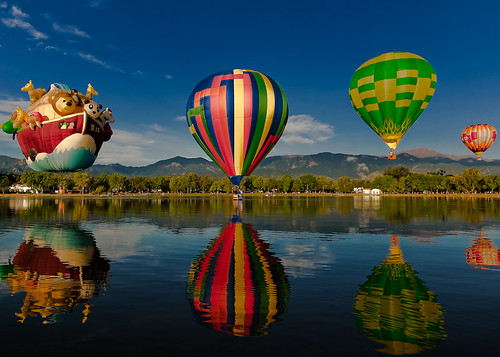 blue red sky hot color festival balloons nikon bravo colorado searchthebest air hotair balloon coloradosprings hotairballoon hotairballoons ballooning memorialpark d300 coloradoballoonclassic prospectlake visiongroup vision100