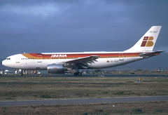 Iberia A300B4-103 EC-DLF BCN 05/01/1998