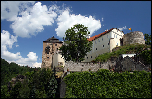 old sky tower castle architecture clouds forest landscape czech flag nad kraj republick bečov karlovarský teplou